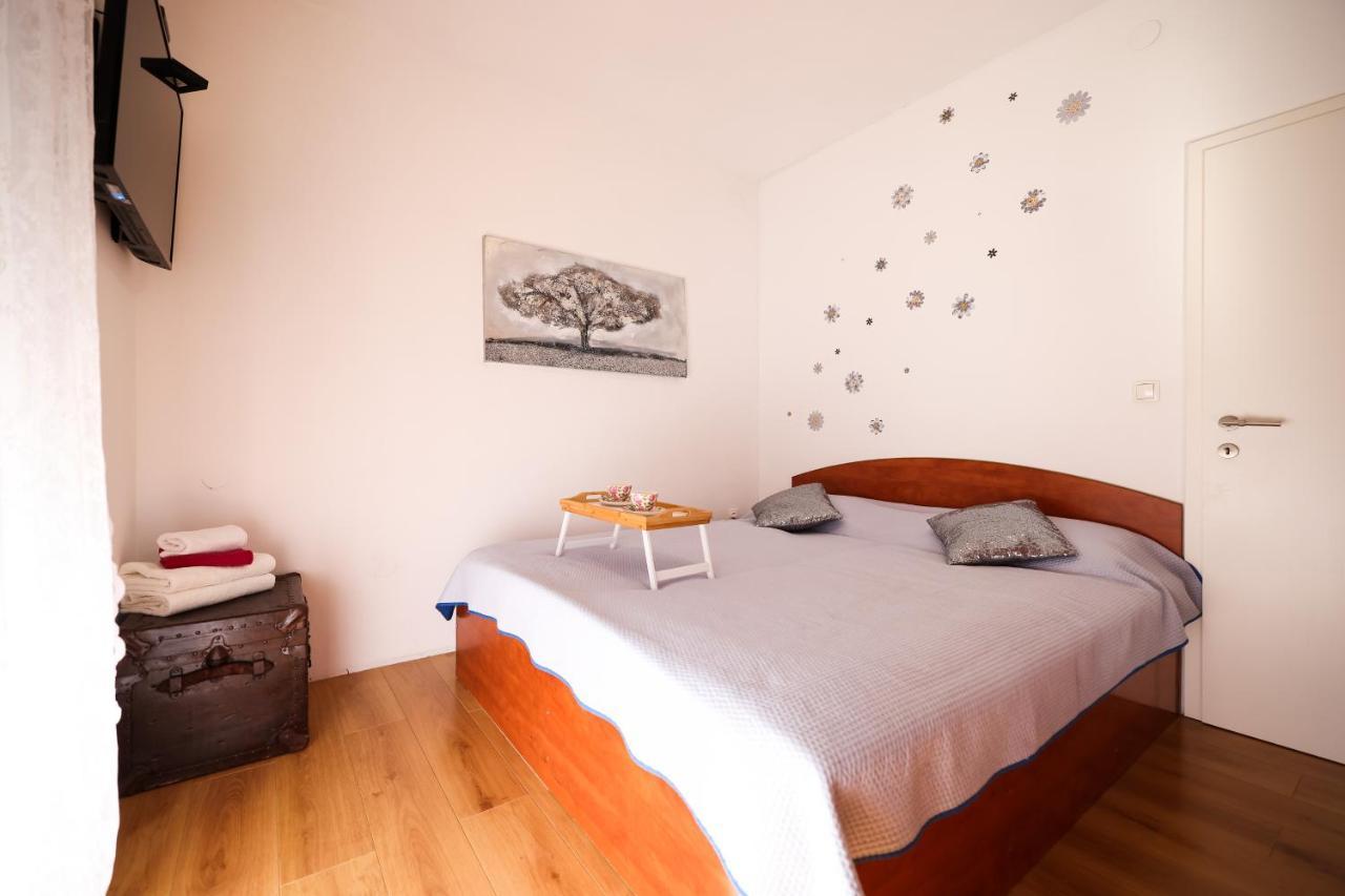 Apartman Heder Zadar Eksteriør billede